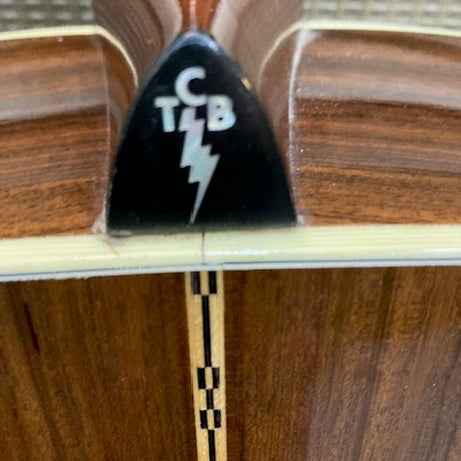 Martin D28 Elvis Presley 2007 w/ hardcase