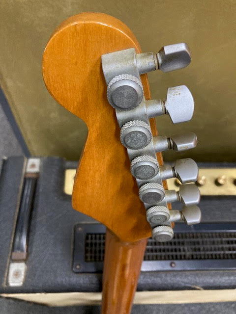 Fender Stratocaster 1989 *strat plus* modified w/ hardcase