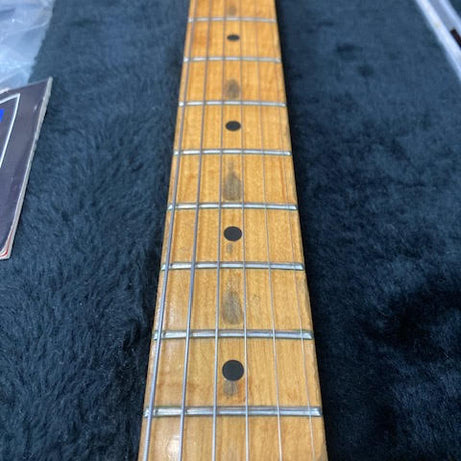 Fender Strat Plus electric guitar - 1 owner Black w/ case