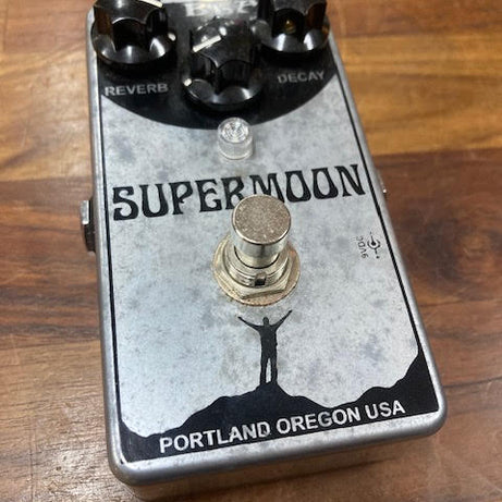 MR BLACK Supermoon Chrome Pedal (Preowned)