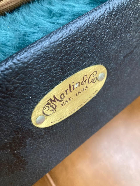 Martin OM-1 acoustic/electric guitar w/case (preowned)