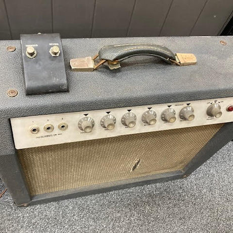Vintage Epiphone Comet 1960's guitar amplifier
