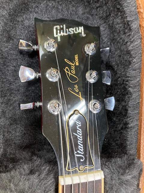 Gibson Les Paul Standard w/ bigsby 2013 w/ hardcase