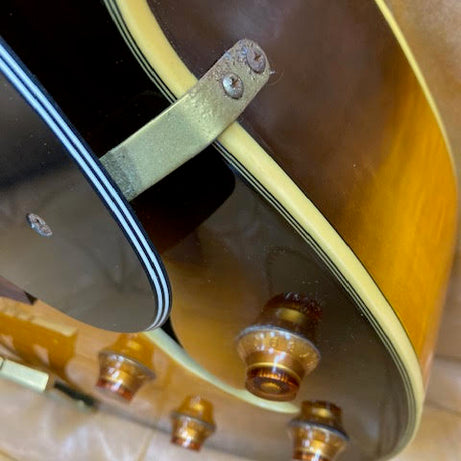 Washburn J-5 Hollowbody 2013 Jazz series (preowned)