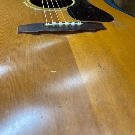 Guild D35 1976 vintage acoustic electric w / case