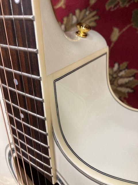 Takamine G37 Series Dreadnought AC/EL Guitar with Cutaway in Pearl White Gloss Finish (preowned)