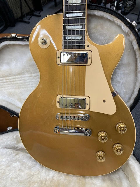 Gibson Deluxe Gold Top 2011 w/ case