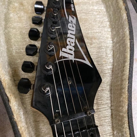 Ibanez RG270DLX electric guitar w/ hardcase