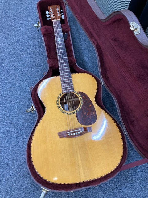 Scott Wise Acoustic w/Case (Second-Hand)