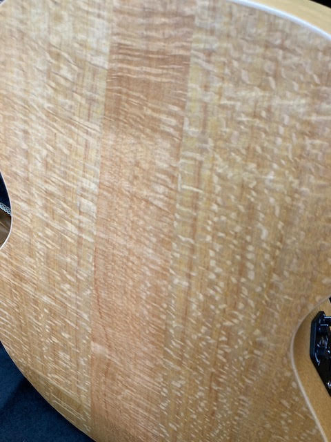 Cole Clark Angel Redwood Silky Oak w/ hardcase