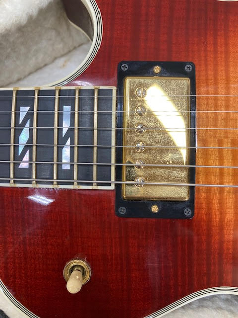 Gibson Les Paul Supreme 2005 w/ hardcase