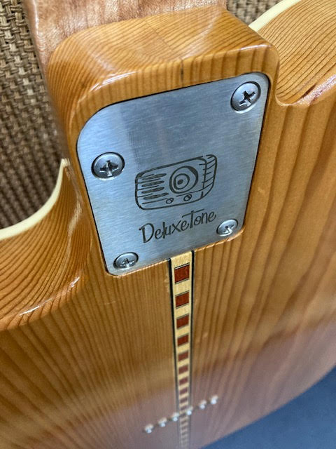 Deluxetone Mexi-Cali Radiola Duo Custom Electric guitar w/hardcase