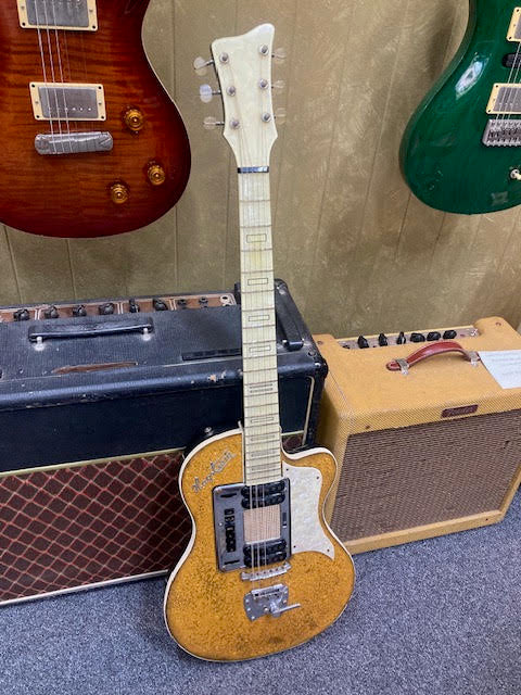 Vintage Hagstrom P90 electric guitar w/ hardcase