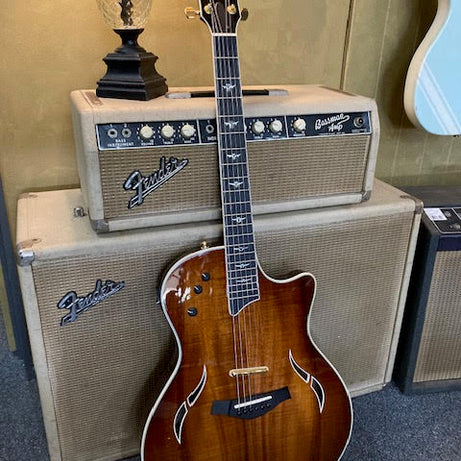 Taylor T5 C2 Koa acoustic/electric guitar (preowned) 2011