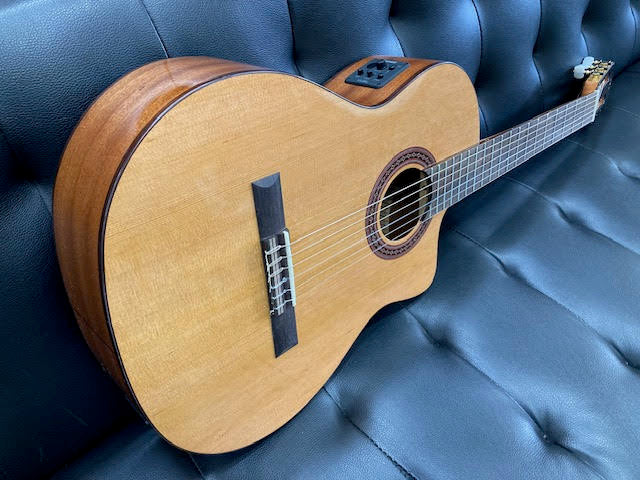 Cordoba C5-CE Classical Guitar w/GigBag