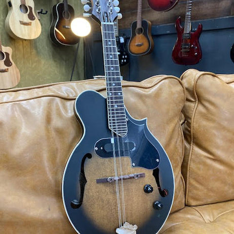 Tanglewood Mandolin Scroll Spruce Top (preowned)