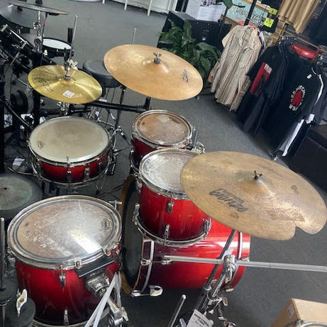 Pearl Export Drum Kit 5 piece w/ cymbals + stool (preowned)