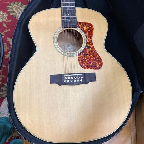 Guild F-2512E 12 string acoustic / electric guitar w/ gigbag (preowned)