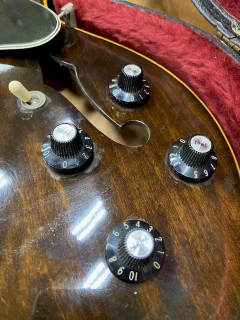 Gibson ES-335 1974-5 Walnut w/ original case