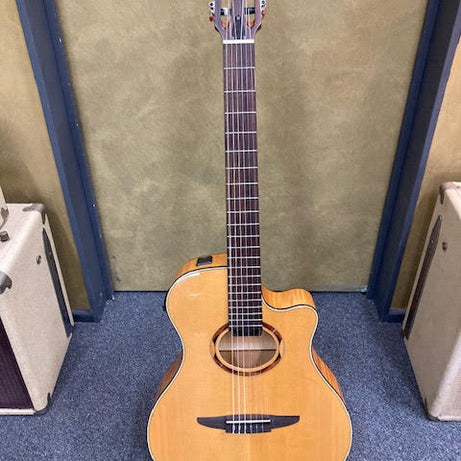 Yamaha NTX900FM Classical Acoustic-Electric Guitar w/Flamed Maple Back (preowned)