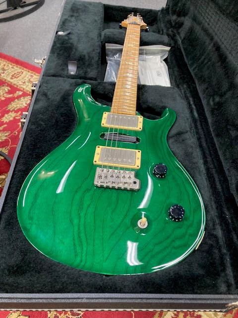PRS Swamp Ash Special 2005 electric guitar w/ hardcase (preowned)
