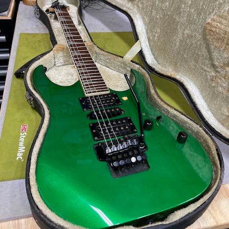 Ibanez RG270DLX electric guitar w/ hardcase