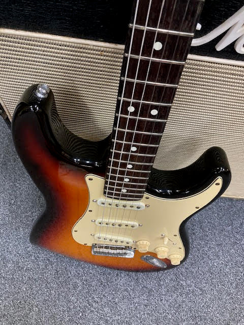 Fender Stratocaster 1989 *strat plus* modified w/ hardcase