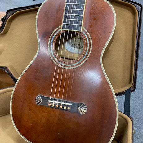 Washburn 125th anniversary limited edition parlour guitar w/ case