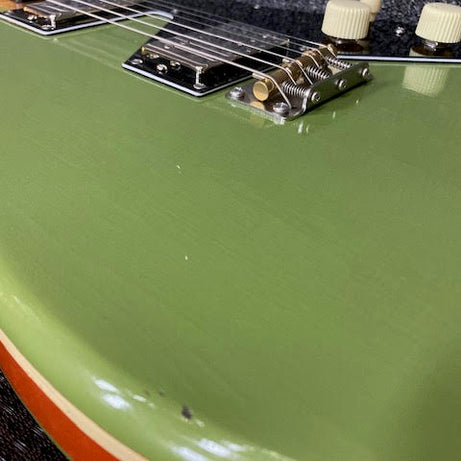 2026 DeluxeTone Cosmopolitan "Super Sonic" w/ hardcase