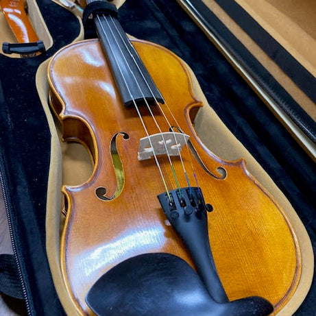 Scott Cao 4/4 violin (preowned)
