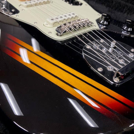 Fender Jaguar Made in Japan Traditional w/ hardcase (preowned)