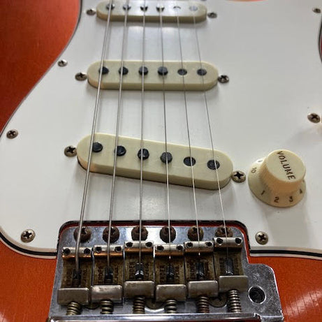 Fender Custom Shop Stratocaster 1967RI Limited edition Relic w/ case + candy