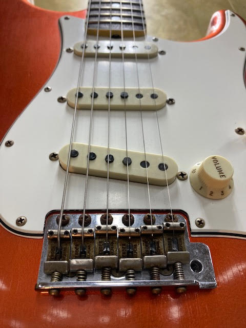 Fender Custom Shop Stratocaster 1967RI Limited edition Relic w/ case + candy