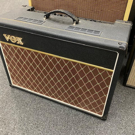 Vox AC15C1 guitar amplifier