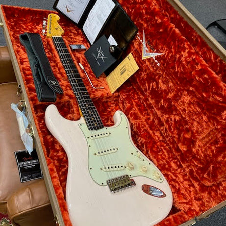 Fender Custom Shop Stratocaster Limited edition Shell Pink 2022 1960 Journeyman w/case