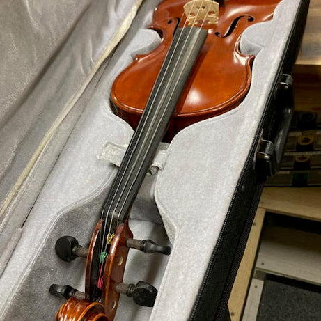 Enrico 14" Viola Student Extra w/ shoulder rest + bow + case