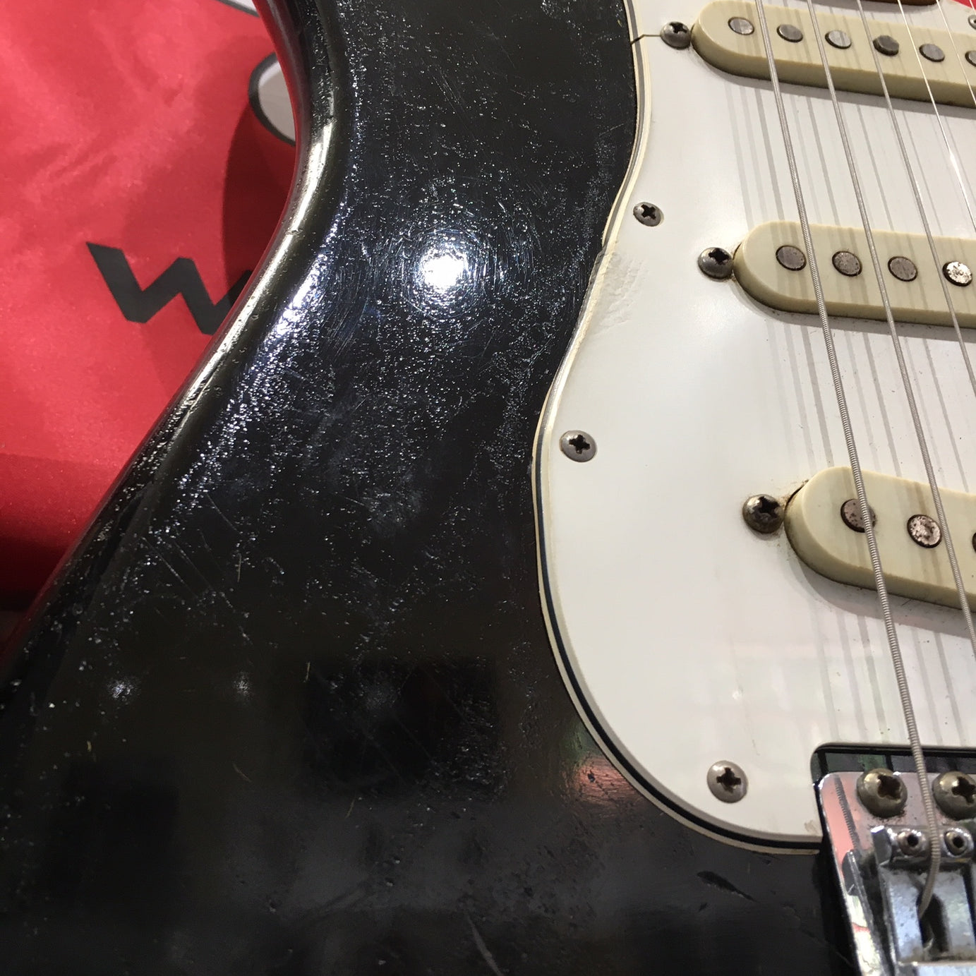 Vintage 1974 Fender Stratocaster w/ original case