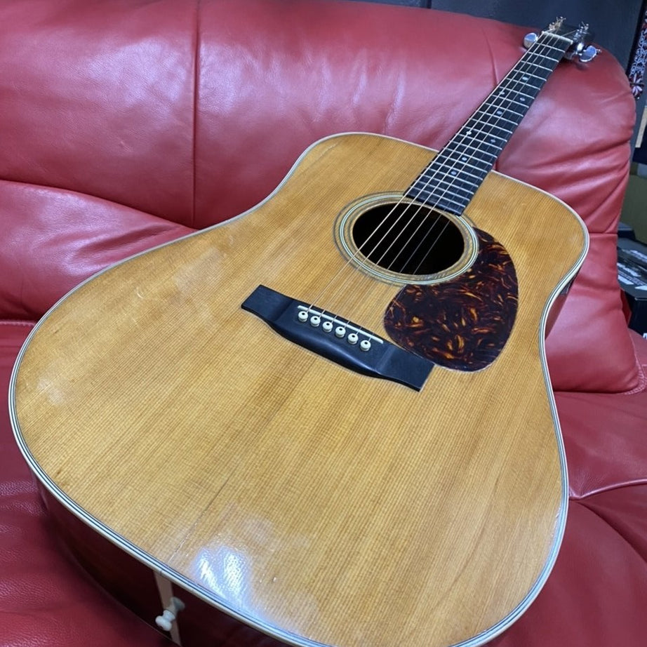 Martin D28