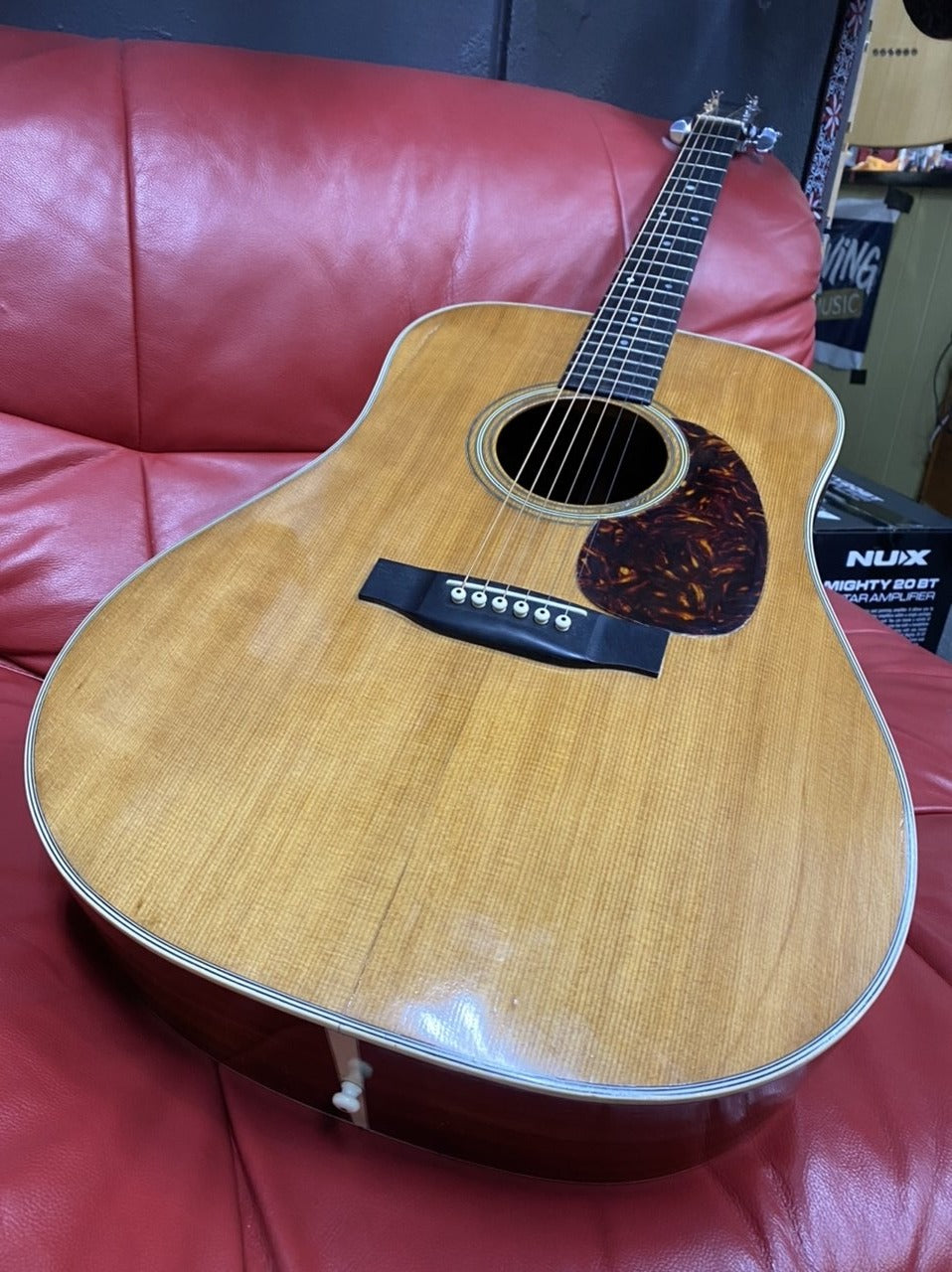 Martin D28