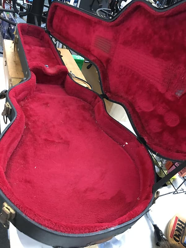 SOLD - Gibson Vintage 1966 ES-335 w/case