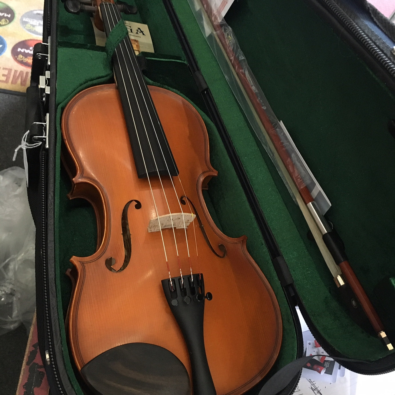 Gliga III 3/4 violin outfit with set up