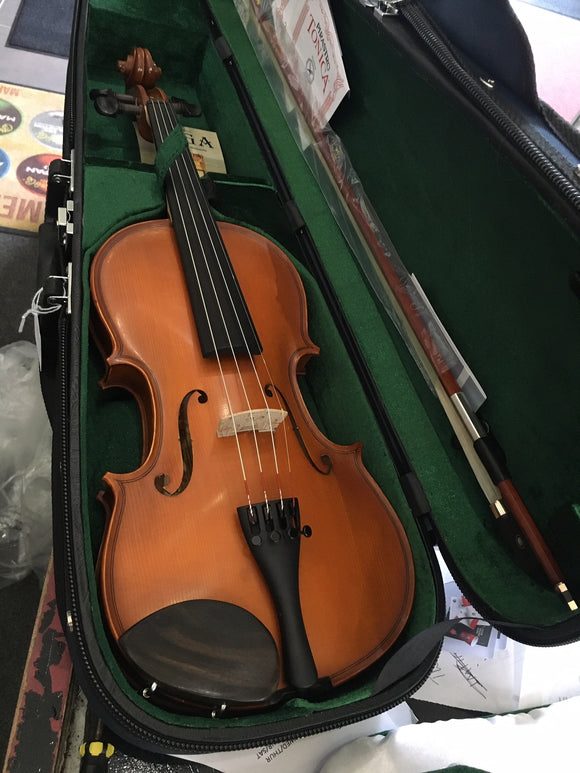 Gliga III 3/4 violin outfit with set up
