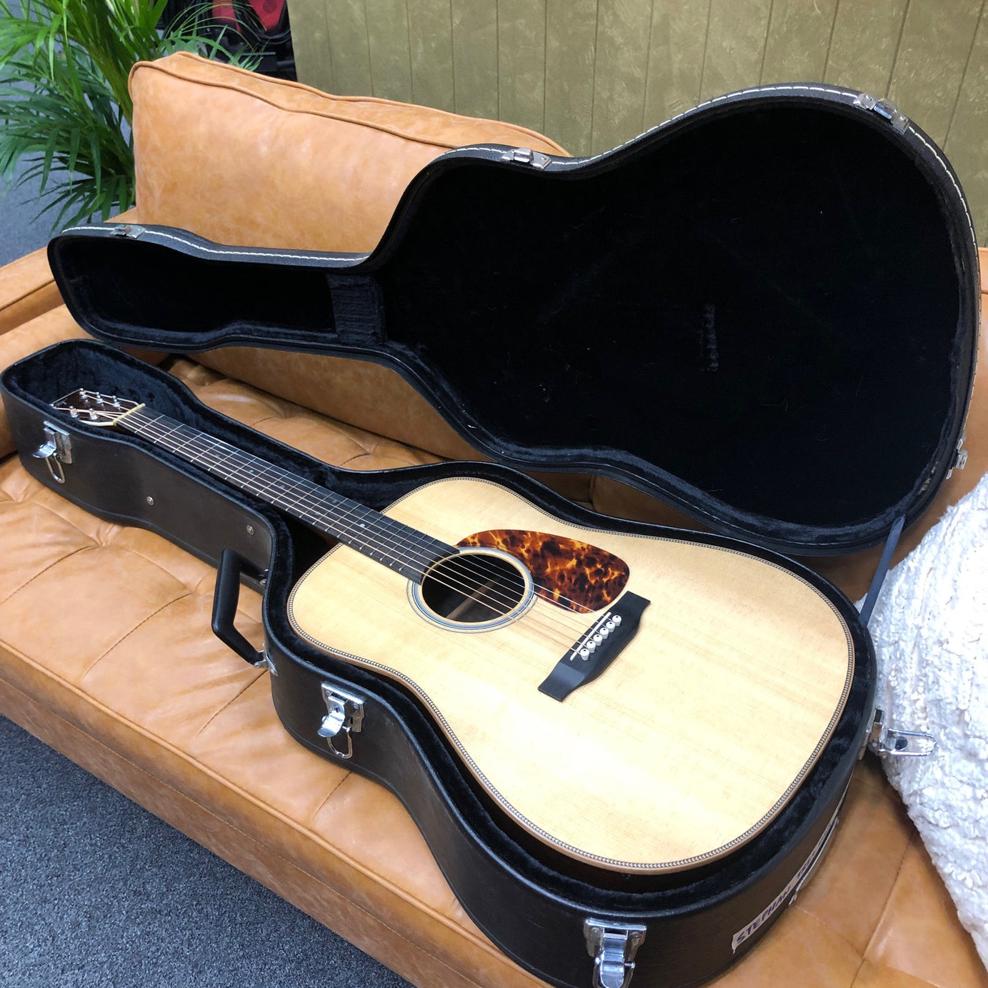 Stephen Treloar "D28" Model Acoustic Guitar
