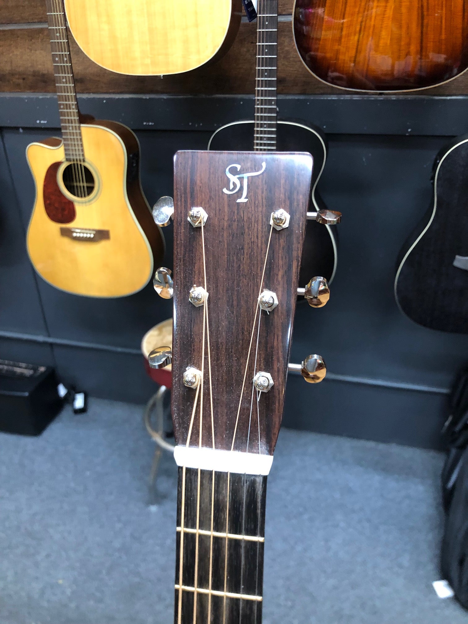 Stephen Treloar D28 Inspired Dreadnought Acoustic w/Case