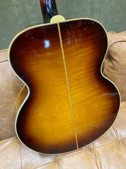 SOLD Vintage Gibson J200 1963 w/ hardcase
