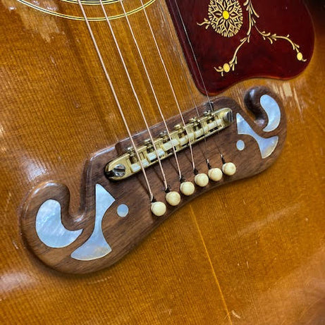 SOLD Vintage Gibson J200 1963 w/ hardcase