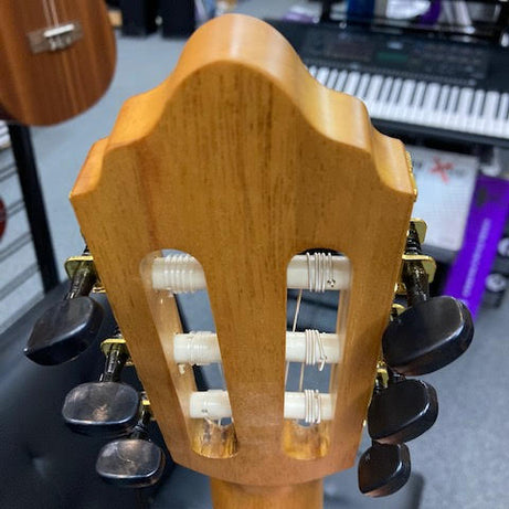 Valencia VC304CE classical acoustic electric guitar